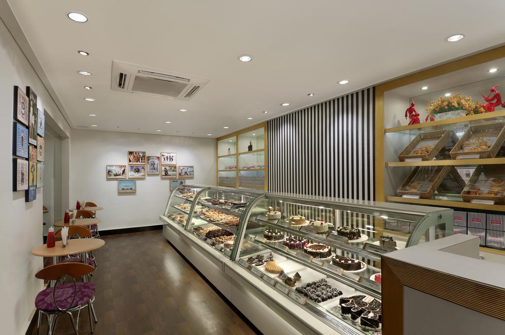 Mayfair 4*