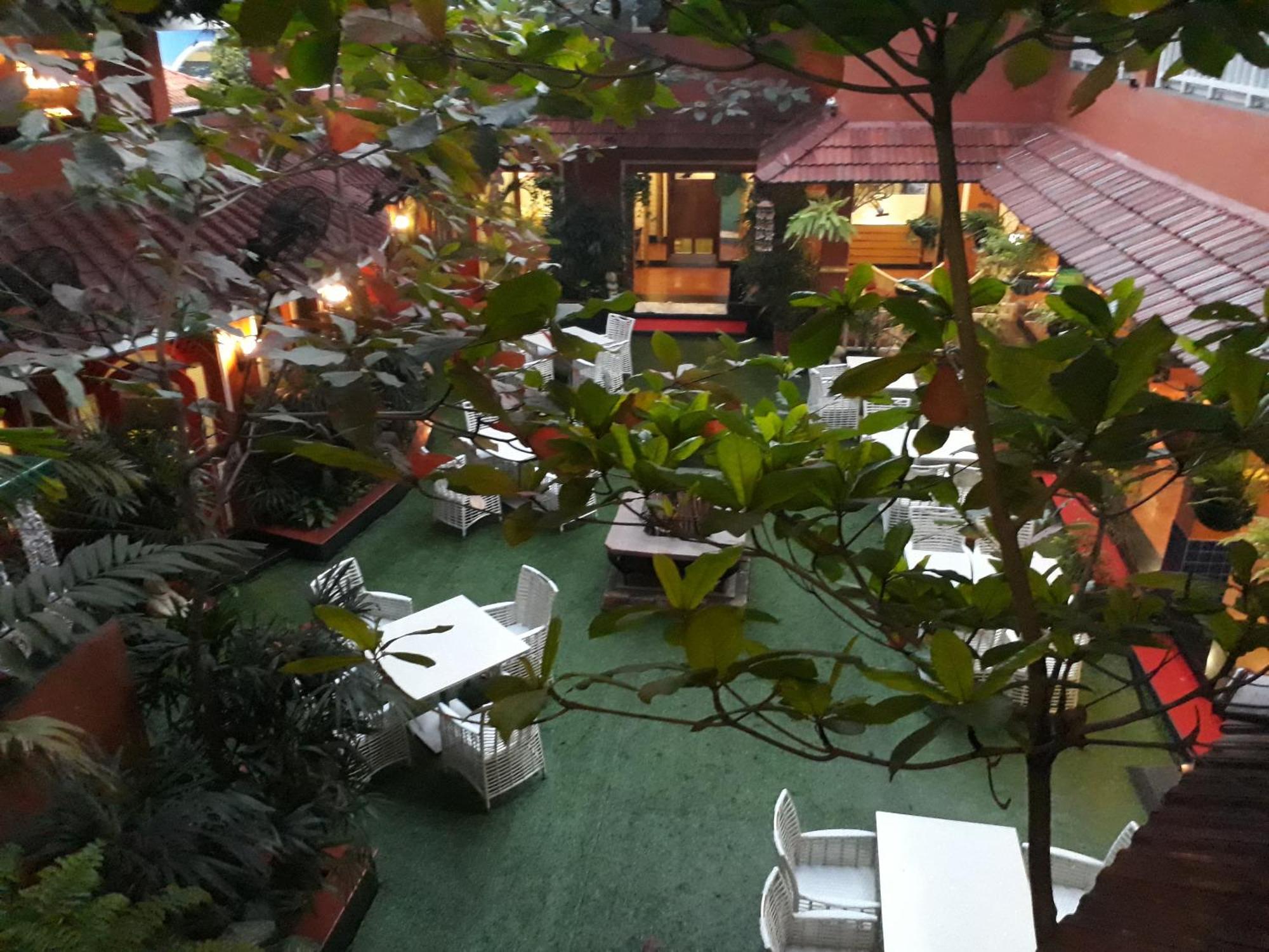 Hotel Mayfair 4*